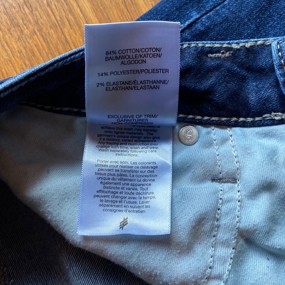 Silver Suki Cropped Capri Jeans - Picture 6 of 9